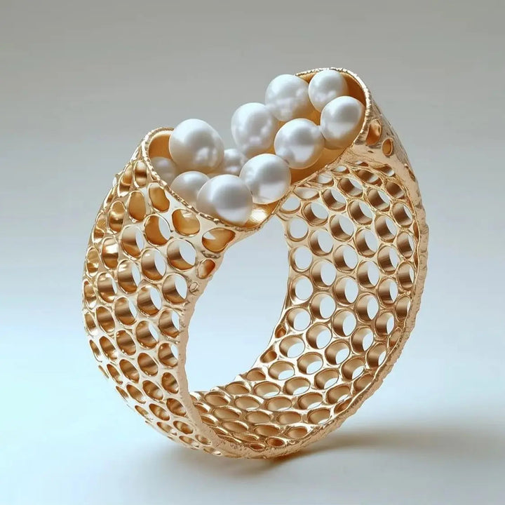 Velmira - Bague Sculpturale Enroulée De Perles