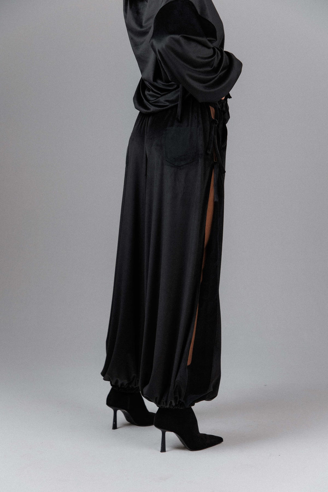 Yuphin - Pantalon Ballon en Satin À Fente Latérale