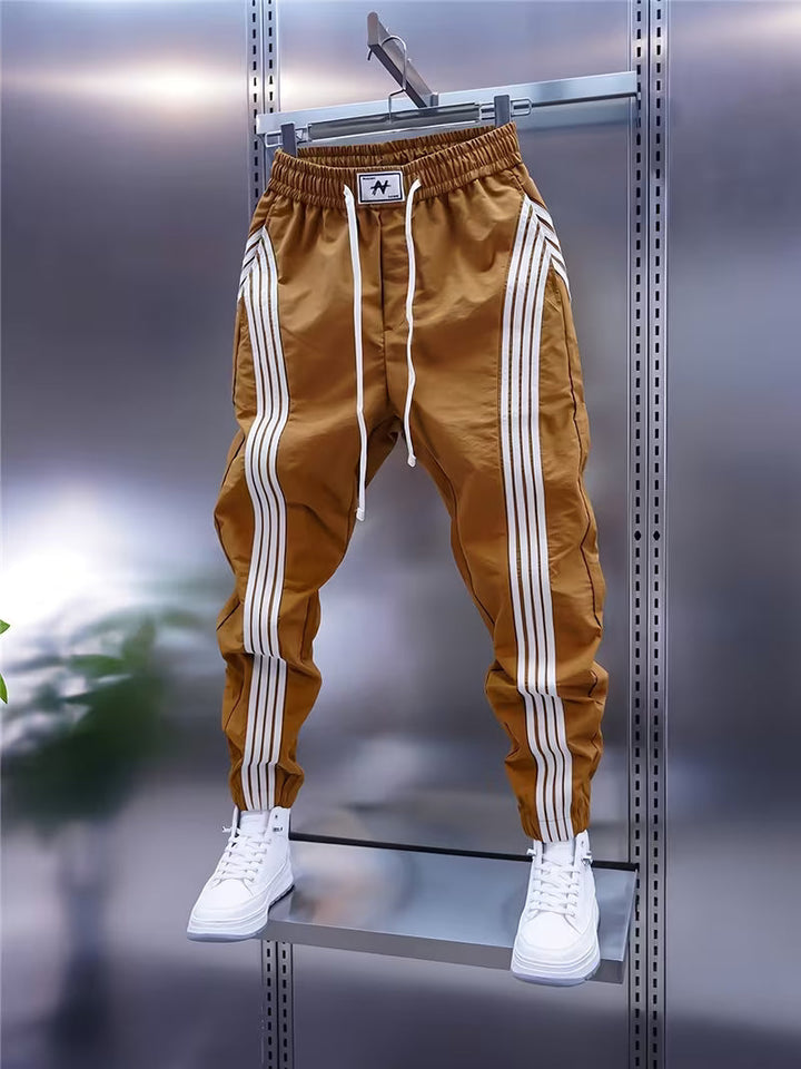 Nayyar - Pantalon Cargo À Revers Avec Empiècements