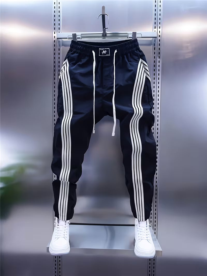 Nayyar - Pantalon Cargo À Revers Avec Empiècements
